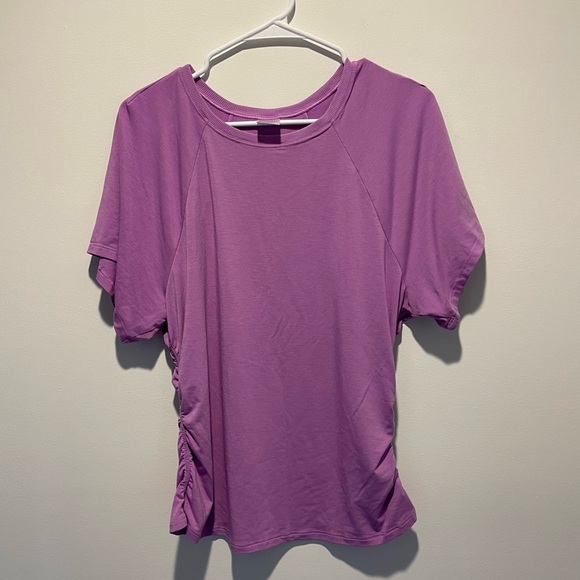 Athleta Speedlight Seamless Ruched T-Shirt Purple Size Large NWOT - Picture 1 of 5